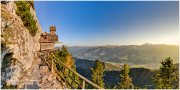 Stoderkircherl-Sonnenuntergang-2x1-17-817024-10-20, Paradies Ennstal, Thomas Hofer, Landschaft, Bild, Foto, Aufnahme, Ennstal, Luftbild, Imagetrailer, Schladming Dachstein, Ennstal Mitte, Ennstal West, Friedenskircherl, Stoderkircherl, Gemeinde Aich, Marktgemeinde Gröbming, 9 Plätze 9 Schätze, Frühling, Sonne, Sonnenuntergang, alle Bilder, Aussicht, Kirche, Kapelle