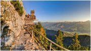 Stoderkircherl-Sonnenuntergang-16x9-17-817024-10-20, Paradies Ennstal, Thomas Hofer, Landschaft, Bild, Foto, Aufnahme, Ennstal, Luftbild, Imagetrailer, Schladming Dachstein, Ennstal Mitte, Ennstal West, Friedenskircherl, Stoderkircherl, Gemeinde Aich, Marktgemeinde Gröbming, 9 Plätze 9 Schätze, Frühling, Sonne, Sonnenuntergang, alle Bilder, Aussicht, Kirche, Kapelle