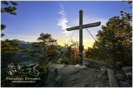 Freienstein-9521-20-11-07, Paradies Ennstal, Thomas Hofer, Landschaft, Bild, Foto, Aufnahme, Ennstal, Luftbild, Imagetrailer, Schladming Dachstein, Ennstal Mitte, Ennstal West, Freienstein, Gemeinde Aich, Gemeinde Michaelerberg-Pruggern, Marktgemeinde Gröbming, Herbst, Sonnenuntergang, alle Bilder, Berg, Gipfelkreuz,