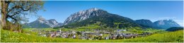 Groebming-Panorama-42x1-VK0015, Marktgemeinde Gröbming, Ennstal Mitte, Panoramabild, Kamm, Kammspitze, Stoder, Stoderzinken, Frühling, Blume, alle Bilder, Wiese, Baum, Kirche, , Paradies Ennstal, Thomas Hofer, Landschaft, Bild, Foto, Aufnahme, Ennstal, Luftbild, Imagetrailer, Schladming Dachstein,