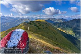 Hochrettelstein-3365-21-09-06, Paradies Ennstal, Thomas Hofer, Landschaft, Bild, Foto, Aufnahme, Ennstal, Luftbild, Imagetrailer, Schladming Dachstein,  Ennstal Mitte, Hochrettelstein, Planneralm, Marktgemeinde Irdning-Donnersbachtal, Herbst, alle Bilder, Aussicht, Alm, Wolken