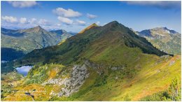 Hochrettelstein-3385-21-09-06, Paradies Ennstal, Thomas Hofer, Landschaft, Bild, Foto, Aufnahme, Ennstal, Luftbild, Imagetrailer, Schladming Dachstein, Ennstal Mitte, Hochrettelstein, Planneralm, Marktgemeinde Irdning-Donnersbachtal, Herbst, alle Bilder, Aussicht, Alm, Wolken, Gipfel, See, Wasser, Spiegelung, Wasserspiegelung, Plannersee