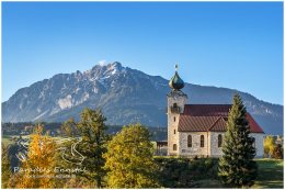 Kirche-Stein-an-der-Ennsl-3x2-8672, , Paradies Ennstal, Thomas Hofer, Landschaft, Bild, Foto, Aufnahme, Ennstal, Luftbild, Imagetrailer, Schladming Dachstein, Gemeinde Sölk, Stein/Enns, Ennstal Mitte, Kamm, Kammspitze, Herbst, alle Bilder, Berg, Kirche