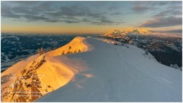 Stoder-0401-21-01-09, Paradies Ennstal, Thomas Hofer, Landschaft, Bild, Foto, Aufnahme, Ennstal, Luftbild, Imagetrailer, Schladming Dachstein,  Ennstal Mitte, Ennstal West, Dachstein,  Stoderzinken, Stoder, Marktgemeinde Gröbming, Gemeinde Aich, Winter, Sonnenaufgang, alle Bilder, Berg, Aussicht,