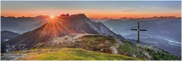 Stoderzinken-Sonnenaufgang-VK-022, Paradies Ennstal, Thomas Hofer, Landschaft, Bild, Foto, Aufnahme, Ennstal, Luftbild, Imagetrailer, Schladming Dachstein, Marktgemeinde Gröbming, Gemeinde Aich, Ennstal Mitte, Stoder, Stoderzinken, Kamm, Kammspitze, Sommer, Sonne, alle Bilder, Sonnenaufgang, Berg, Aussicht, Gipfelkreuz