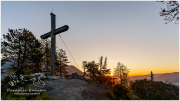 Freienstein-16x9-0141 22-05-15, Paradies Ennstal, Thomas Hofer, Landschaft, Bild, Foto, Aufnahme, Ennstal, Luftbild, Imagetrailer, Schladming Dachstein, Ennstal Mitte, Freienstein, Gemeinde Michaelerberg-Pruggern, Marktgemeinde Gröbming, Frühling, Sonne, Sonnenaufgang, alle Bilder, Berg, Aussicht, Gipfelkreuz