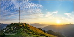 Kochofen-Panorama-2x1-7971-21-07-26, Paradies Ennstal, Thomas Hofer, Landschaft, Bild, Foto, Aufnahme, Ennstal, Luftbild, Imagetrailer, Schladming Dachstein, Ennstal Mitte, Panoramabild, Kochofen, Gemeinde Michaelerberg-Pruggern, Gemeinde Sölk, Kleinsölk, Sommer, Sonne, Sonnenaufgang, alle Bilder, Berg, Aussicht, Gipfelkreuz, Wolken