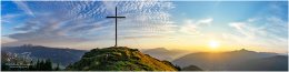 Kochofen-Panorama-4x1-7971-21-07-26, Paradies Ennstal, Thomas Hofer, Landschaft, Bild, Foto, Aufnahme, Ennstal, Luftbild, Imagetrailer, Schladming Dachstein, Ennstal Mitte, Panoramabild, Kochofen, Gemeinde Michaelerberg-Pruggern, Gemeinde Sölk, Kleinsölk, Sommer, Sonne, Sonnenaufgang, alle Bilder, Berg, Aussicht, Gipfelkreuz, Wolken