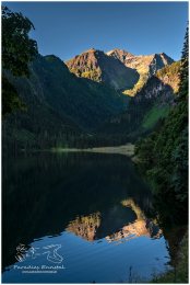 Schwarzensee-2x3-818682-22-06-26, Paradies Ennstal, Thomas Hofer, Landschaft, Bild, Foto, Aufnahme, Ennstal, Luftbild, Imagetrailer, Schladming Dachstein, Ennstal Mitte, Schwarzensee, Gemeinde Sölk, Sommer, alle Bilder, See, Spiegelung, Wasserspiegelung