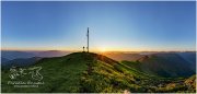 Gumpeneck-2x1-3354-22-07-25, Paradies Ennstal, Thomas Hofer, Landschaft, Bild, Foto, Aufnahme, Ennstal, Luftbild, Imagetrailer, Schladming Dachstein, Ennstal Mitte, Gumpeneck, Gemeinde Sölk, Sommer, alle Bilder, Sonne, Sonnenaufgang, Berg, Aussicht, Gipfelkreuz