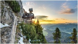 Stoderkircherl-16x9-815168-BA, Paradies Ennstal, Thomas Hofer, Landschaft, Bild, Foto, Aufnahme, Ennstal, Luftbild, Imagetrailer, Schladming Dachstein, Ennstal Mitte, Ennstal West, Friedenskircherl, Stoderkircherl, Gemeinde Aich, Marktgemeinde Gröbming, 9 Plätze 9 Schätze, Frühling, Sonne, Sonnenaufgang, alle Bilder, Morgenstimmung, Aussicht, Kirche, Kapelle