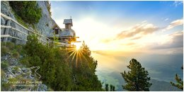 Stoderkircherl-2x1-D813676-BA, Paradies Ennstal, Thomas Hofer, Landschaft, Bild, Foto, Aufnahme, Ennstal, Luftbild, Imagetrailer, Schladming Dachstein, Ennstal Mitte, Ennstal West, Friedenskircherl, Stoderkircherl, Gemeinde Aich, Marktgemeinde Gröbming, 9 Plätze 9 Schätze, Frühling, Sonne, Sonnenaufgang, alle Bilder, Morgenstimmung, Aussicht, Kirche, Kapelle