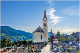 evang.-Kircher-Groeming_3x2_007, Paradies Ennstal, Thomas Hofer, Landschaft, Bild, Foto, Aufnahme, Ennstal, Luftbild, Imagetrailer, Schladming Dachstein, Ennstal Mitte, evangelische Kirche, Marktgemeinde Gröbming, Luftaufnahme, Herbst, alle Bilder, Kirche, Kapelle,