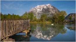 Gemeinde Stainach-Pürgg, Ennstal Mitte, Schloss, Grimming, Trautenfels, Sommer, alle Bilder, Wasser See, Tiere, Paradies Ennstal, Thomas Hofer, Landschaftsfoto, Landschaftsbild, Landschaftsaufnahme, Foto, Bild, Aufnahme, Ennstal, Luftbild, Luftaufnahme, Drohnenfoto, Panoramabild, Panoramafoto, 360 Grad, Imagetrailer, Grimming mit Schlossteich 0003