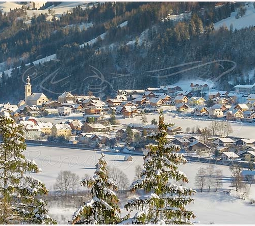 Ennstal West, Haus, Winter, alle Bilder, Schnee, Kirche, Ortschaft, Paradies Ennstal, Thomas Hofer, Landschaftsfoto, Landschaftsbild, Landschaftsaufnahme, Foto, Bild, Aufnahme, Ennstal, Luftbild, Luftaufnahme, Drohnenfoto, Panoramabild, Panoramafoto, 360 Grad, Imagetrailer, Haus 4294