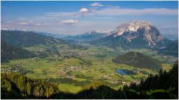 Paradies Ennstal, Thomas Hofer, Landschaftsfoto, Landschaftsbild, Landschaftsaufnahme, Foto, Bild, Aufnahme, Ennstal, Luftbild, Luftaufnahme, Drohnenfoto, Panoramabild, Panoramafoto, 360 Grad, Imagetrailer, Schladming Dachstein, Ennstal-mit-Grimming_Hohe-Trett-2299-2019-06-20