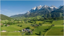 Paradies Ennstal, Thomas Hofer, Landschaftsfoto, Landschaftsbild, Landschaftsaufnahme, Foto, Bild, Aufnahme, Ennstal, Luftbild, Luftaufnahme, Drohnenfoto, Panoramabild, Panoramafoto, 360 Grad, Imagetrailer, Schladming Dachstein, Ramsau-0563-16x9_18-06-09